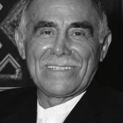 Héctor Suárez