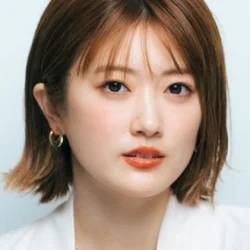 Higuchi Hina