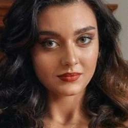 Hilal Tüfekçi