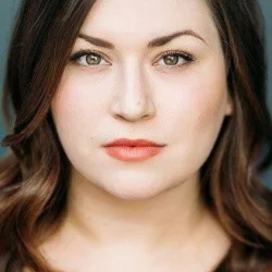 Holly Kenney