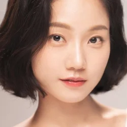 Hwang Hee-jung