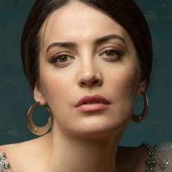 İrem Sak