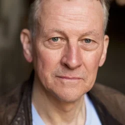 Iain MacRae