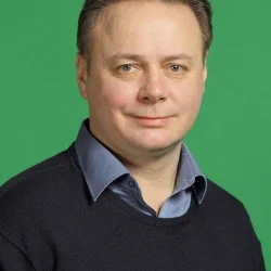 Игорь Николаев