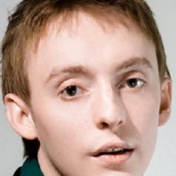 Илья Дель