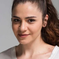 Irmak Örnek