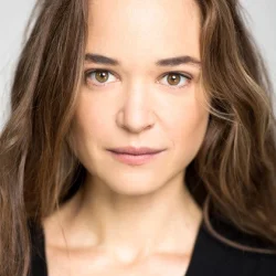 Isabelle Caillat