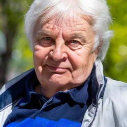 Иво Линна