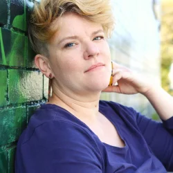 Jennifer Piper