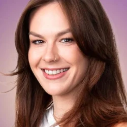 Jennifer Zengel
