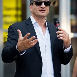 Jo Marr