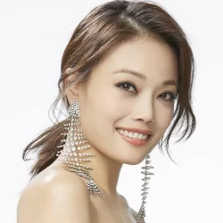 Joey Yung
