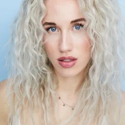 Jonina Thorsteinsdottir