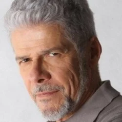 José Mayer