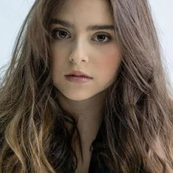 Julia Kostow