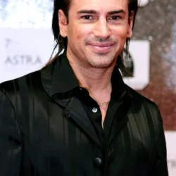 Justin Melvey