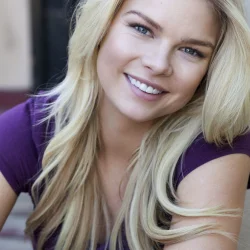 Kelli Goss