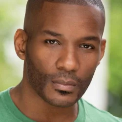 Kevin Savage