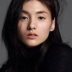 Ким Ён Джи
