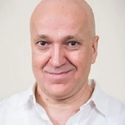 Константин Снегов