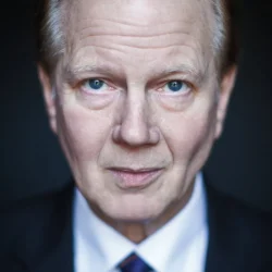 Larry Petersen