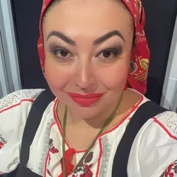 Лаура Карапетян