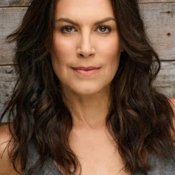 Laura McLauchlin