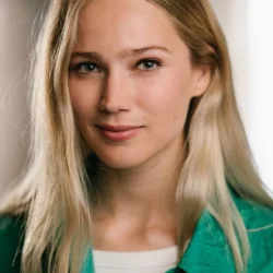 Lauren Versnick