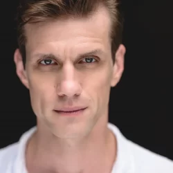 Lee Aaron Rosen