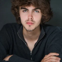 Leo Harvey-Elledge