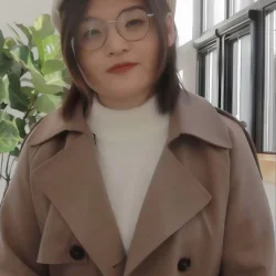 Ли Ай