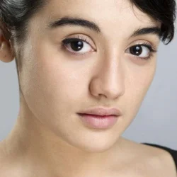 Lola Andréoni
