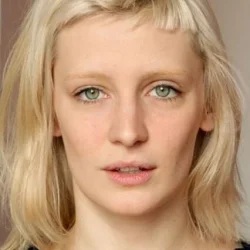 Lucie Debay