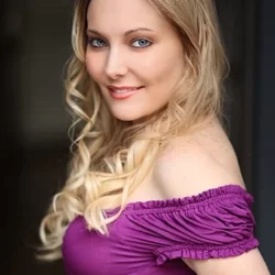 Lynn McArthur