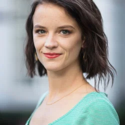 Lynn Van Royen