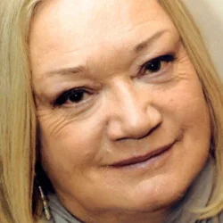 Людмила Полякова