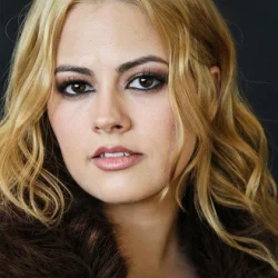 Mahélie Lortie