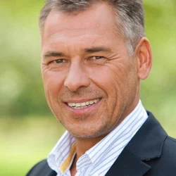 Marek Ťapák