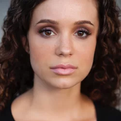 Melanie Booth