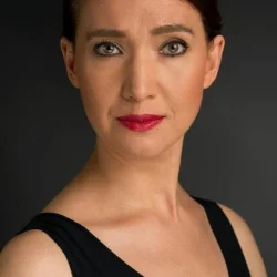 Müge Esmeray