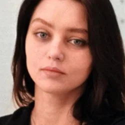 Nastya Golubeva Carax