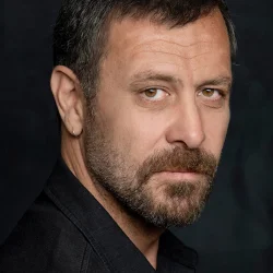Нежат Ишлер