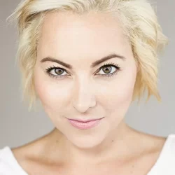 Nicki Burke