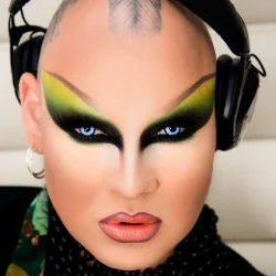 Nina Flowers