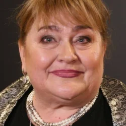 Нина Набока