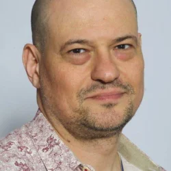 Олег Тополянский