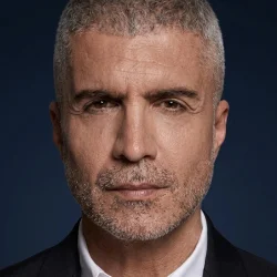 Özcan Deniz