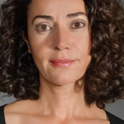 Özlem Çakman