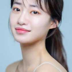 Park Ga-young