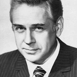 Павел Махотин